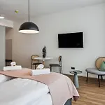 Limehome Magazinstr *