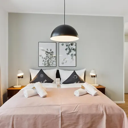 Lägenhet Limehome Magazinstr