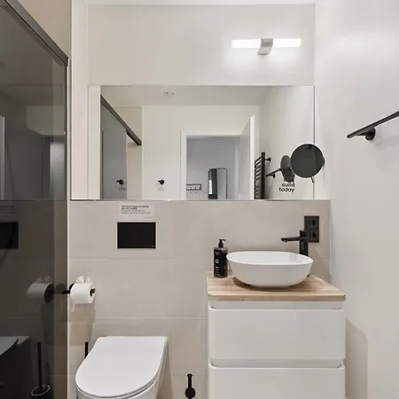 Apartment Limehome Magazinstr. *